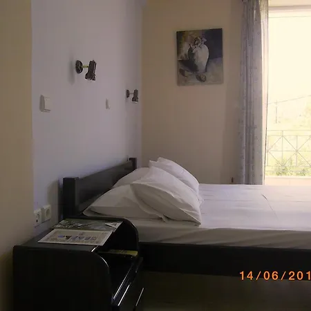 Areti & Maria Apartments Gythio Extérieur photo