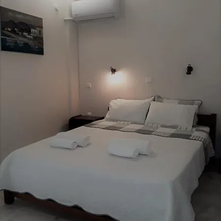 Areti & Maria Apartments Gythio Extérieur photo