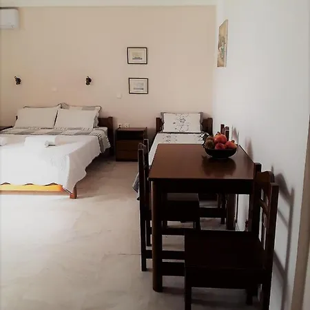 Areti & Maria Apartments Gythio Extérieur photo